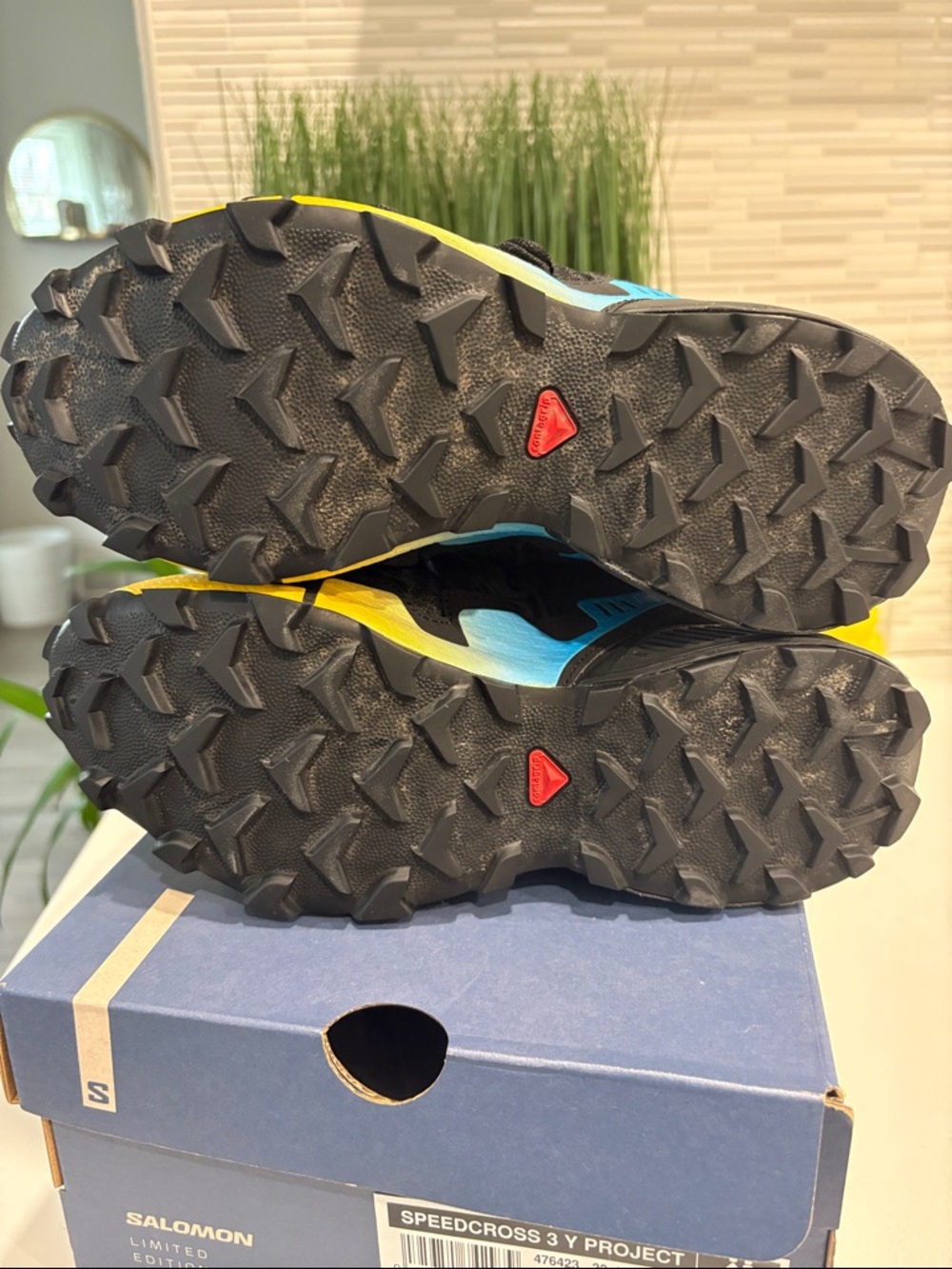 Salomon Speedcross 3V Project Trail Shoes - Black & Yellow - Picture 8 of 16